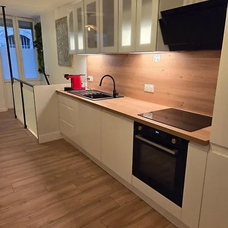 La Cave Voutee - Cinema