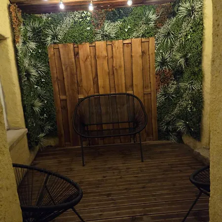 La Cave Voutee - Cinema *