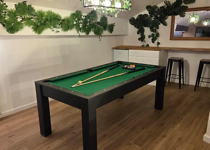 La Cave Voutee - Cinema Appartement *