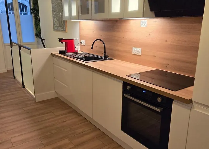 La Cave Voutee - Cinema