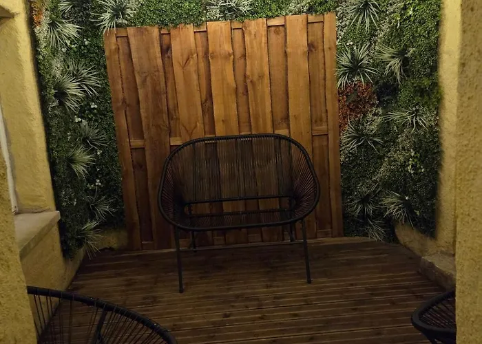 La Cave Voutee - Cinema *