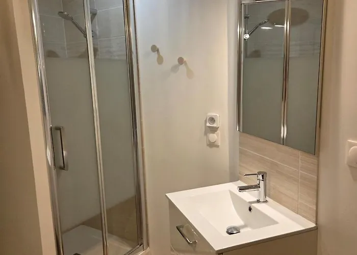 Appartement La Cave Voutee - Cinema